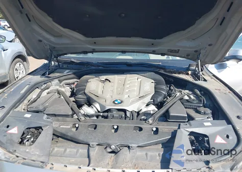 2010 BMW 750Li from USA, damaged, VIN WBAKB8C50ACY64021